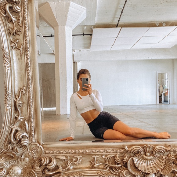 Meet your Posher, Mackenna - Picture 1 of 1